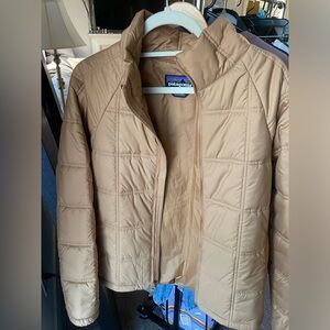 Women’s PATAGONIA 🍂🍂 (medium) puffer jacket